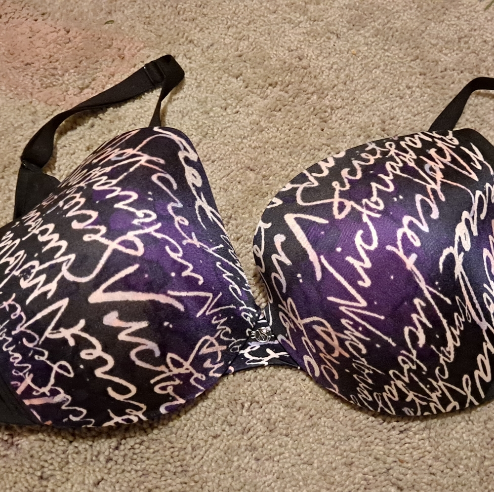 Victoria's Secrets Lined Demi 34D Purple & Black Cursive Bra